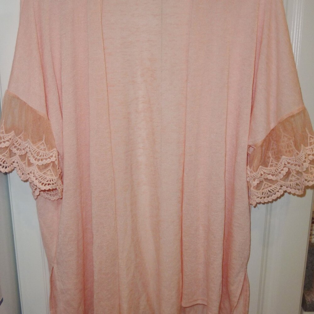 7th Ray Women's Light Peach Short Sleeve Lace Open Cardigan Medium - Picture 2 of 5